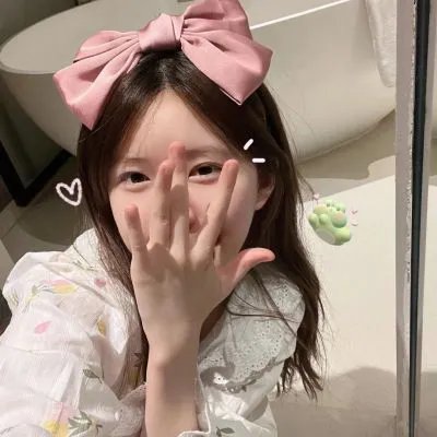 妮可·拜耳：大码怪美人